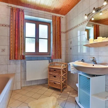 Waldheim Apartment